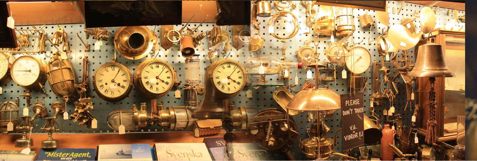 antiques ship light
