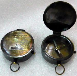 Flat Pocket Compass